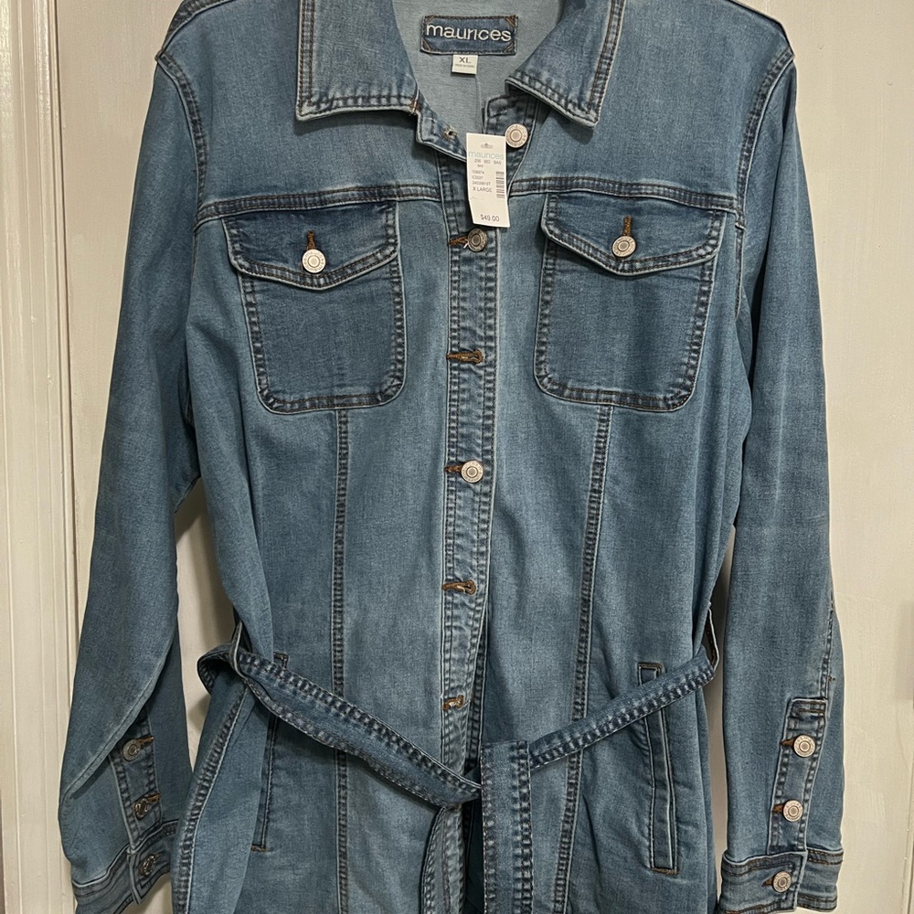 Maurices Women's Light Blue Denim Jacket with Belt